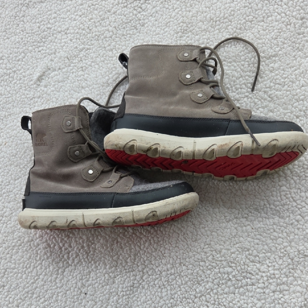 Sorel Brown and Black Boots Waterproof High-Top Design